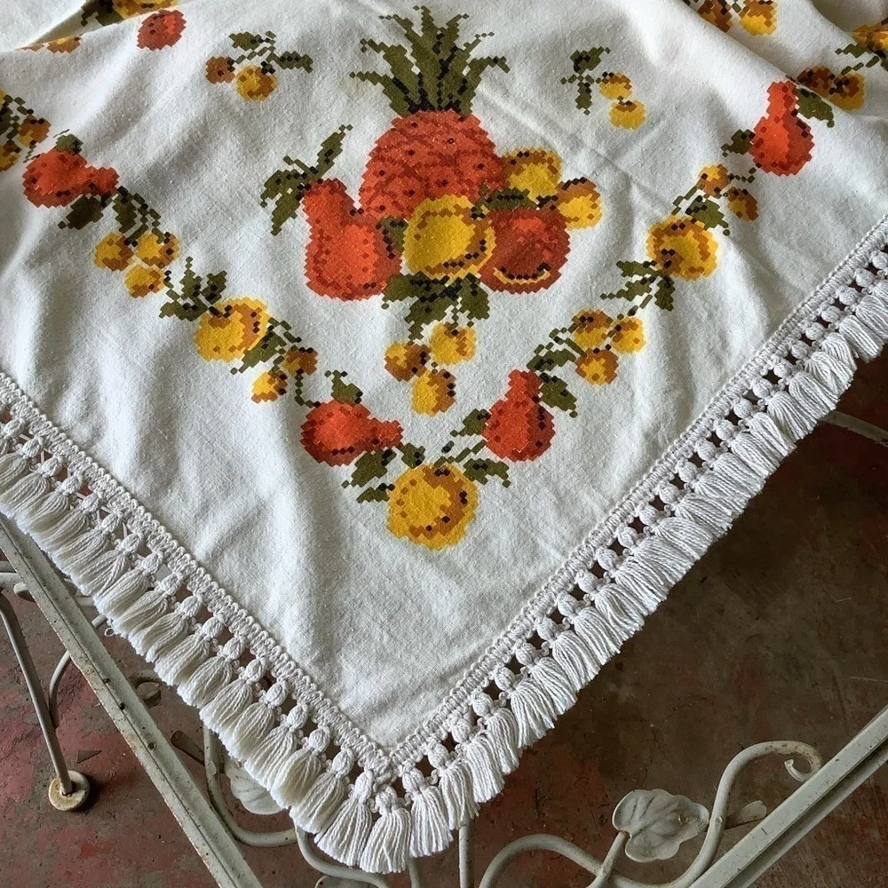 Vintage 60’s Fruit Pineapple Rectangle Fringe Tablecloth Table Linen